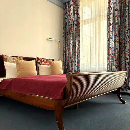 Hentzel Отель Веймар