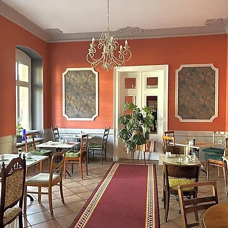 Hentzel Hotel 3*