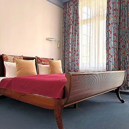 Hentzel Hotel 3*