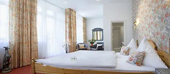 Hentzel Hotel